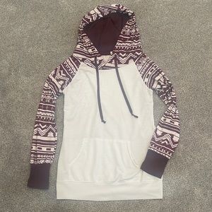 🛍️ Women’s Hoodie